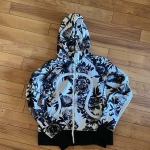 Lululemon Scuba Hoodie- 10